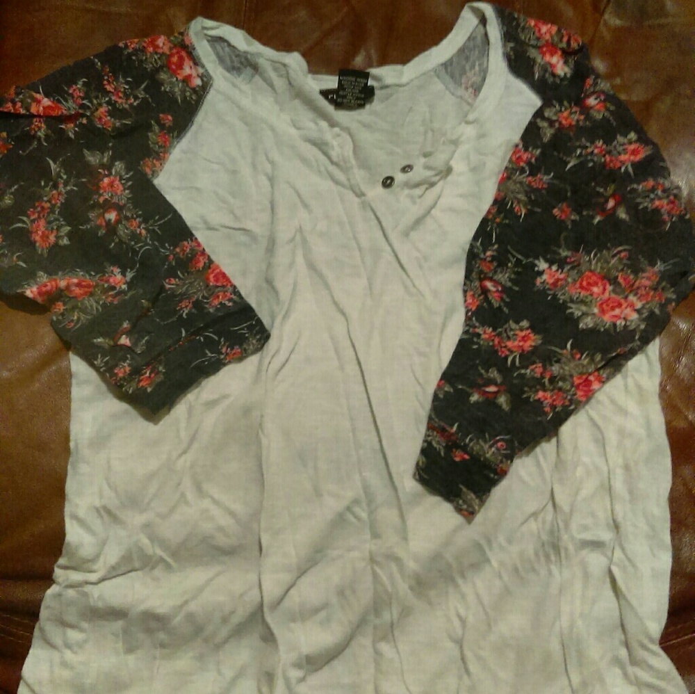 White blouse with floral elbow length sleeves
